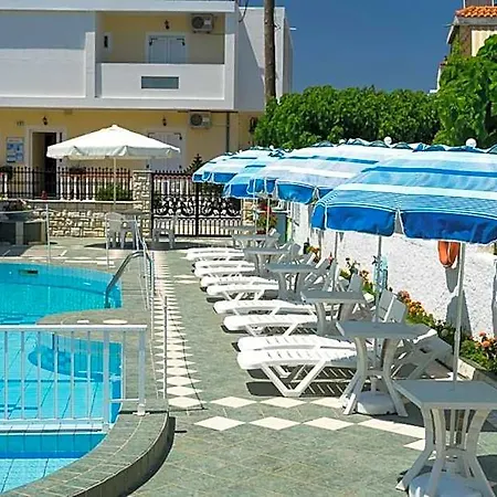 Hotel Anna's &